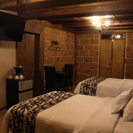Hotel Real Nirvana 特科早特拉 外观 照片
