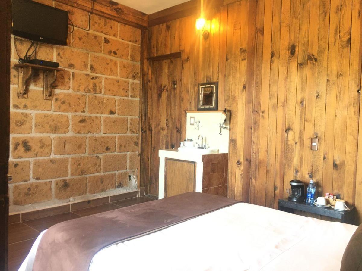 Hotel Real Nirvana 特科早特拉 外观 照片