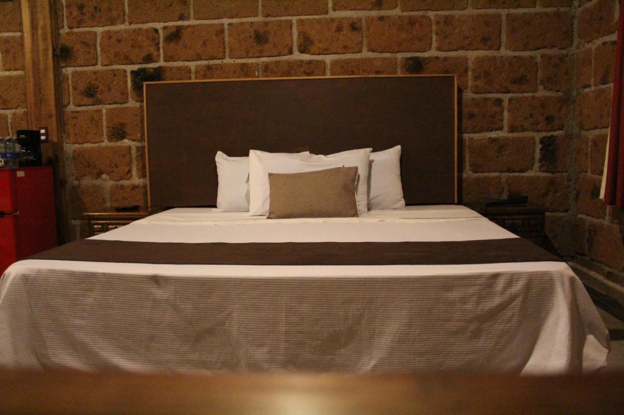 Hotel Real Nirvana 特科早特拉 外观 照片